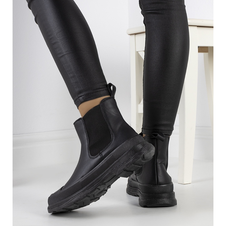 Bottines Chelsea en cuir écologique noir Loree 1