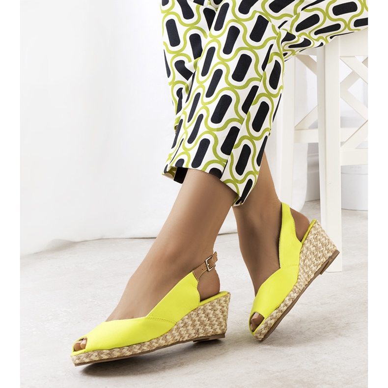 Sandales compensées Gonca vertes 2