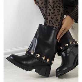 BM Boots noires à clous Rezen le noir 1