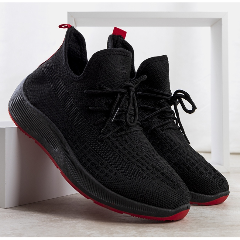 Baskets de sport noires le noir 1