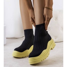 Baskets montantes noires et jaunes Marks le noir 1 Baskets montantes noires et jaunes Marks le noir 1