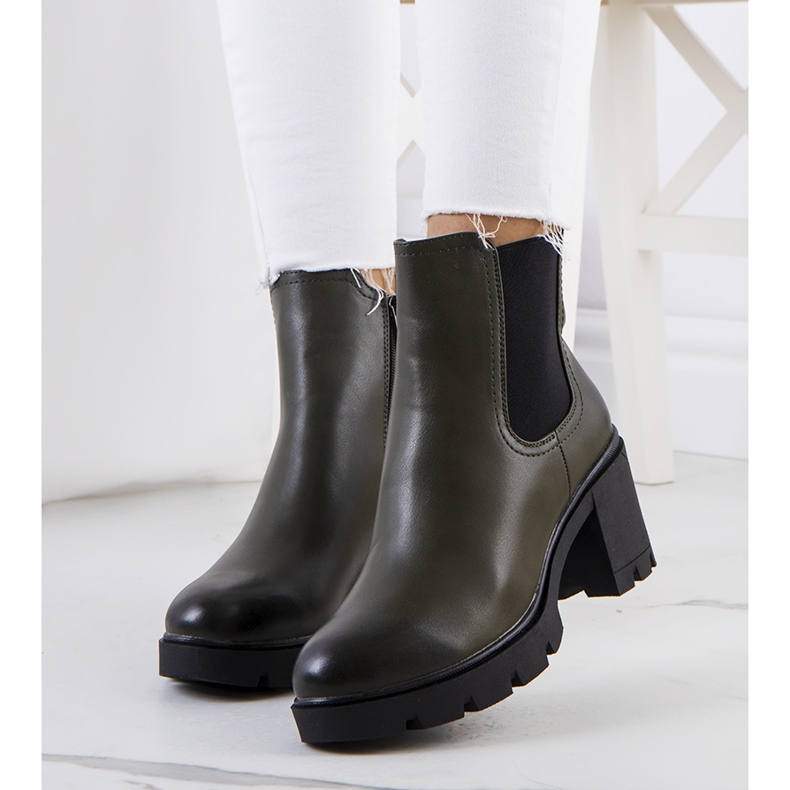 PA1 Bottines vertes à talons Selima 1