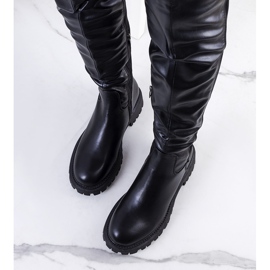 PA1 Bottes noires sur la plateforme Khadim 1
