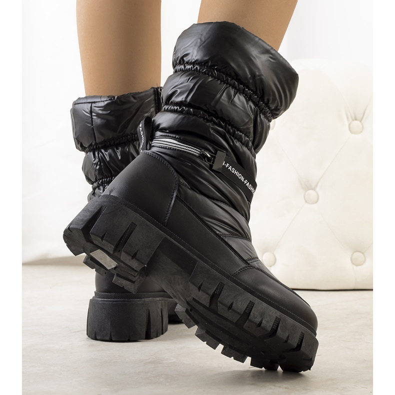 Bottes de neige noires pour femmes de Mette le noir 1 Bottes de neige noires pour femmes de Mette le noir 1