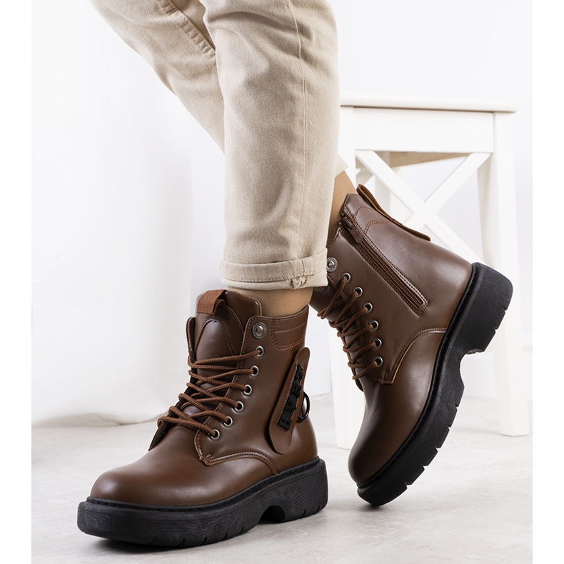 Bottes marron sur la plateforme Denna brun 1