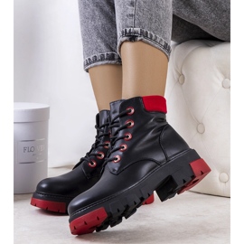 Bottines basses noires 1