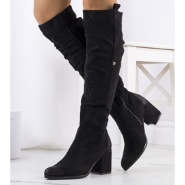 Bottines à talons en daim noir Neve le noir 1