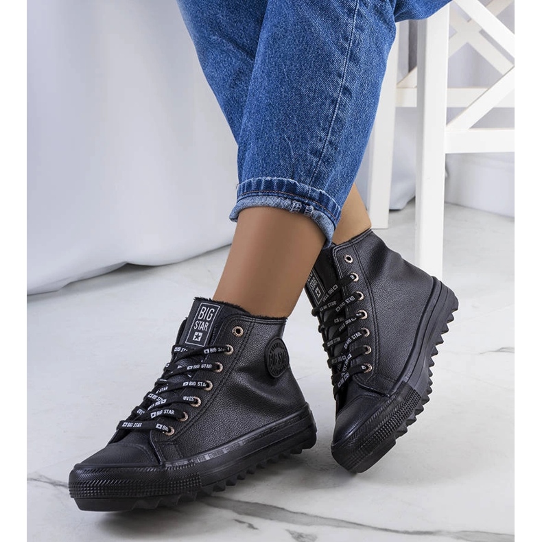 Baskets isolées noires Big Star EE274110 1