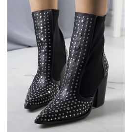 PA1 Bottines noires ornées de clous Orazi le noir 1