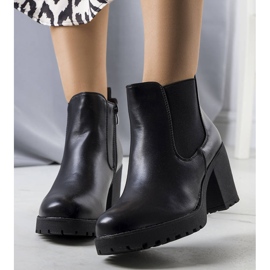 Bottes isolées Black Cattan le noir 1