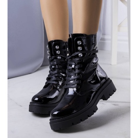 BM Bottines Kenzie noires vernies 1
