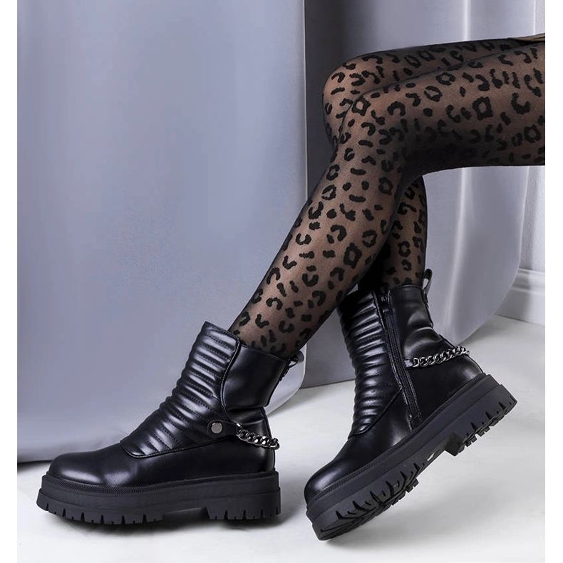 Bottes matelassées noires avec chaîne Pareda le noir 1 Bottes matelassées noires avec chaîne Pareda le noir 1