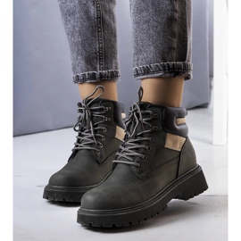 Bottes isolées vertes par Nadel 1