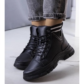 Bottes isolées noires Innes le noir 1
