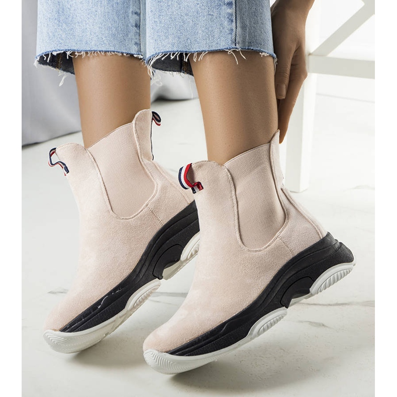 BM Bottes isolées beiges Takani 1