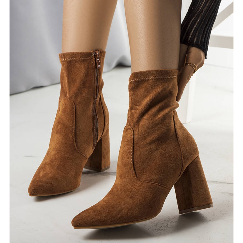 PA1 Bottes camel sur le poteau de Kensley brun 2