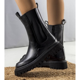 PA1 Bottes hautes noires de Valeris 1