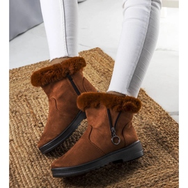 Bottes de neige isolées Camel avec une fermeture éclair Katalina brun 1 Bottes de neige isolées Camel avec une fermeture éclair Katalina brun 1