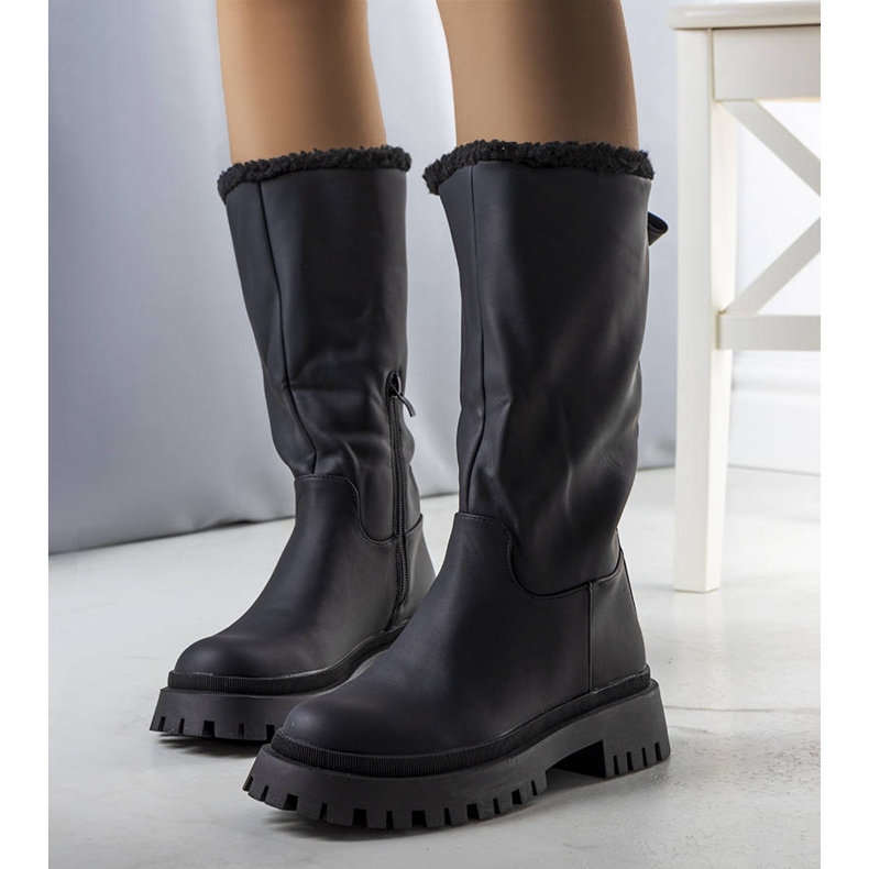 BM Bottes isolées Kangas noires 1