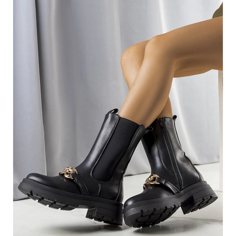 Bottes isolées noires de Vladim le noir 1