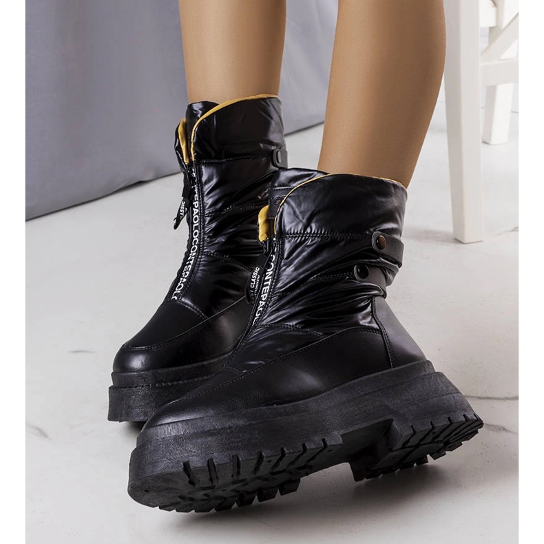 Bottes de neige épaisses noires de Shawn 1