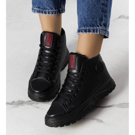 Baskets isolées noires Big Star GG274537 906 le noir 1 Baskets isolées noires Big Star GG274537 906 le noir 1