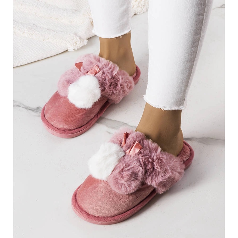 Chaussons bonnet roses 1