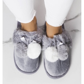 BM Chaussons Bonnet Gris 1