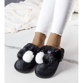 Chaussons bonnet noir 1