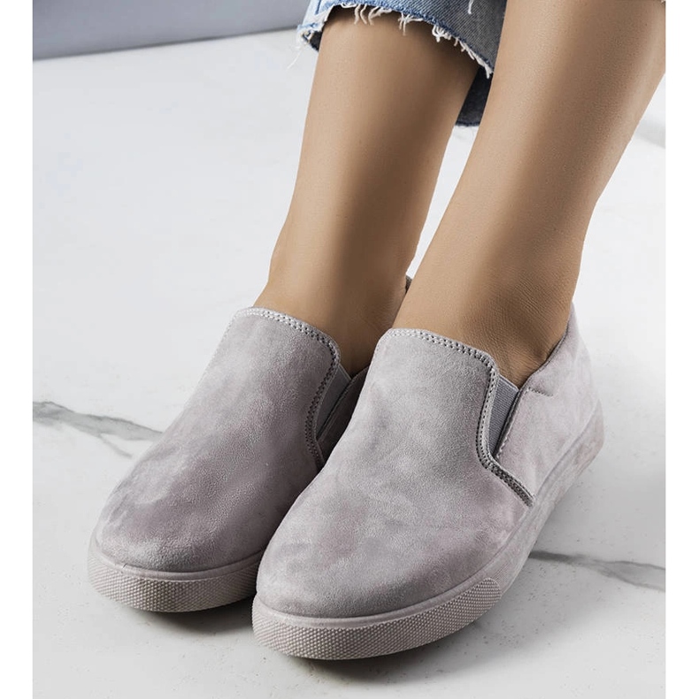 Baskets grises en éco-daim Leroy 1