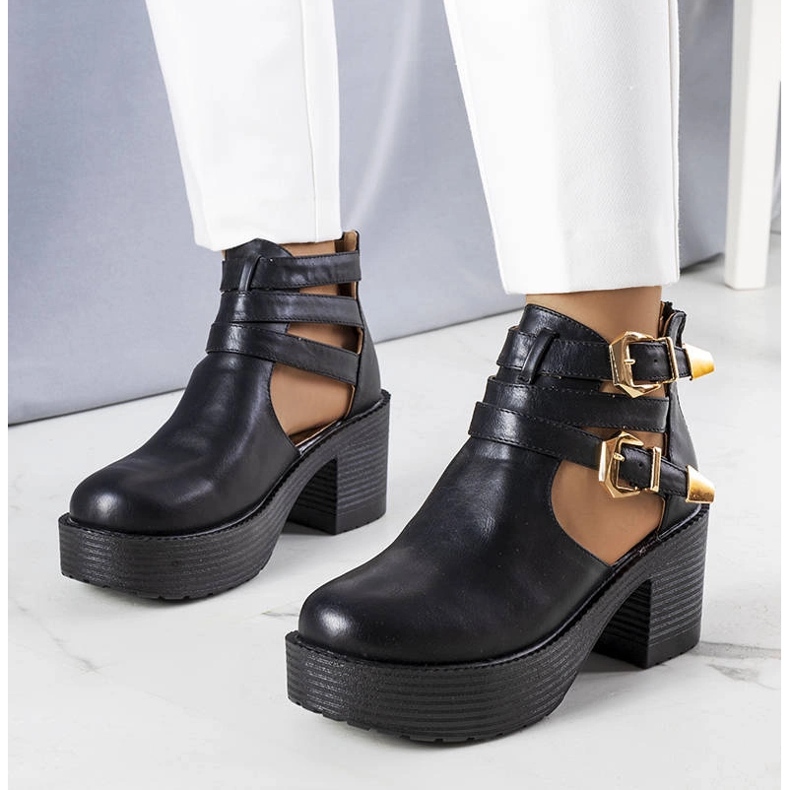 Bottines noires de Nellie 1