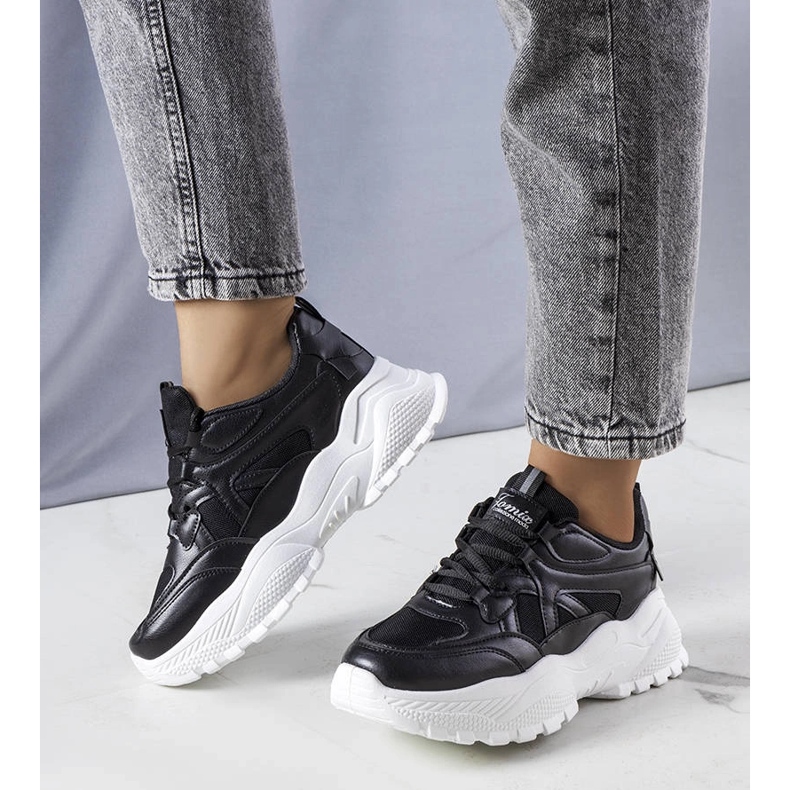 Baskets noires sur semelle Lorene massive le noir 1