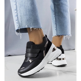 Baskets noires sur une semelle Elsie massive le noir 2