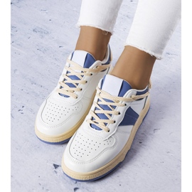 Baskets pour femmes blanches et bleues de Marcella 1