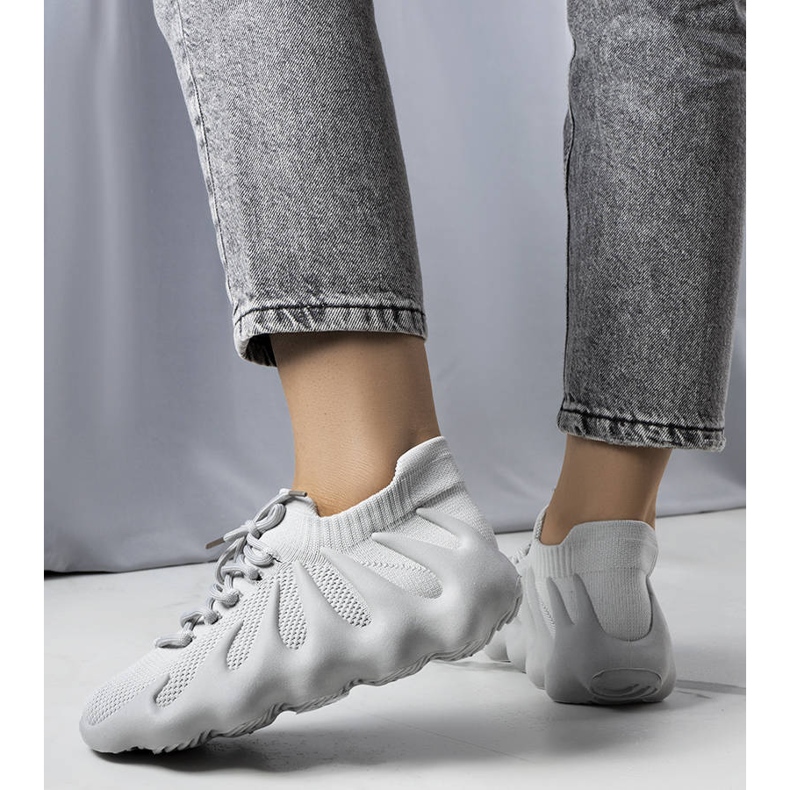 Baskets aérées grises de Muriel 1