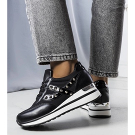 Baskets noires à semelle épaisse de Mely 1