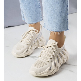 Baskets beiges sur une semelle Beth tendance 1
