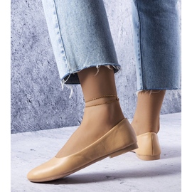 Ballerines beiges à semelle intérieure en cuir Truchon 2
