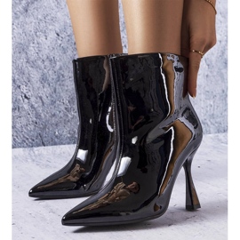 Bottines à talons vernis noires Mariette 1