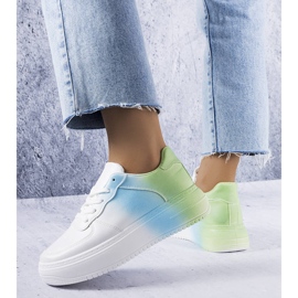 PA1 Baskets à plateforme blanches et vertes Lance bleu 1