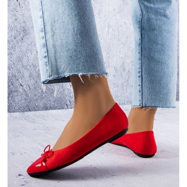 Ballerines laquées rouges de Simard 1