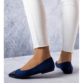 Ballerines vernies bleu marine de Thibault 1
