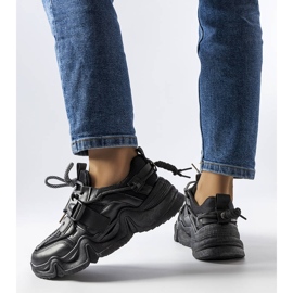 BM Baskets glamour noires Desforges 1