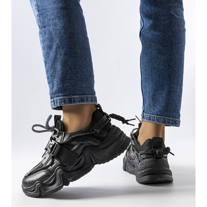 BM Baskets glamour noires Desforges le noir 1