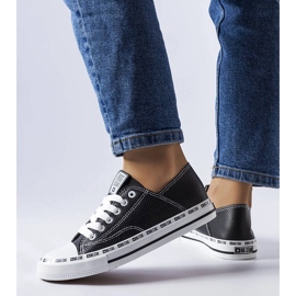 Baskets noires ajourées Big Star FF274023 le noir 1