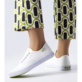 Baskets en tissu blanc Big Star JJ274260 1