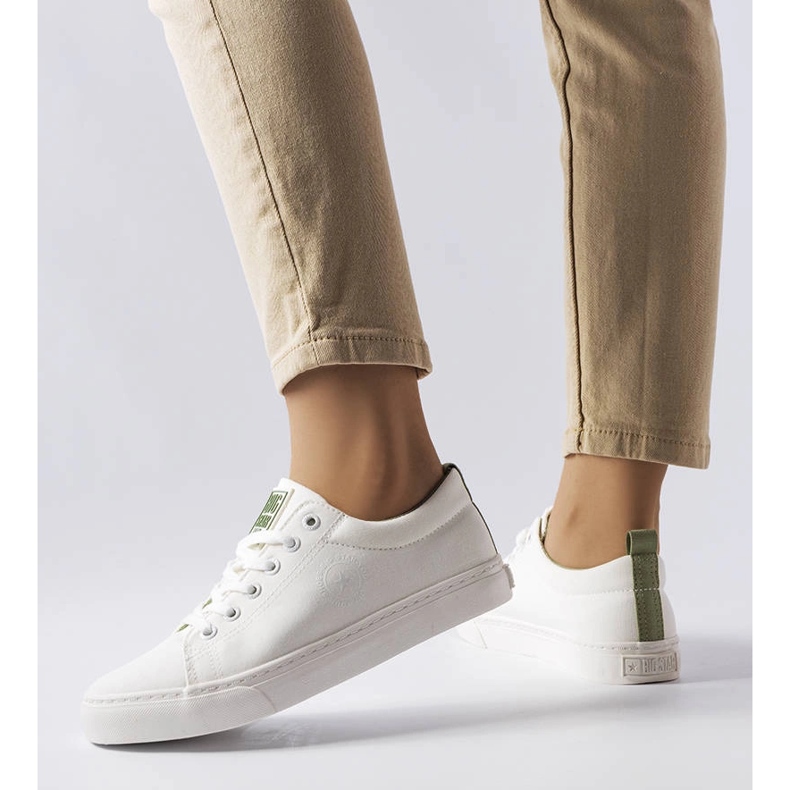 Baskets en tissu blanc Big Star LL274248 blanche 1