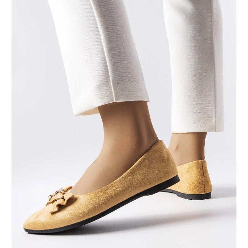 Ballerines à bout pointu beige Jetté 1