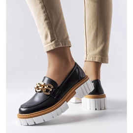 Mocassins noirs à grosse semelle de Casgrain 1