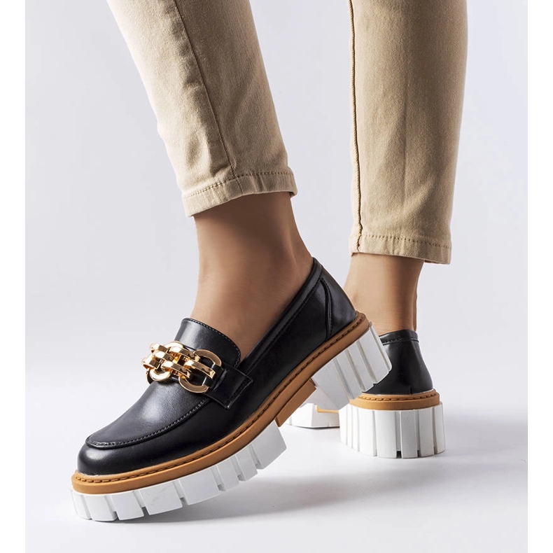 Mocassins noirs à grosse semelle de Casgrain 1